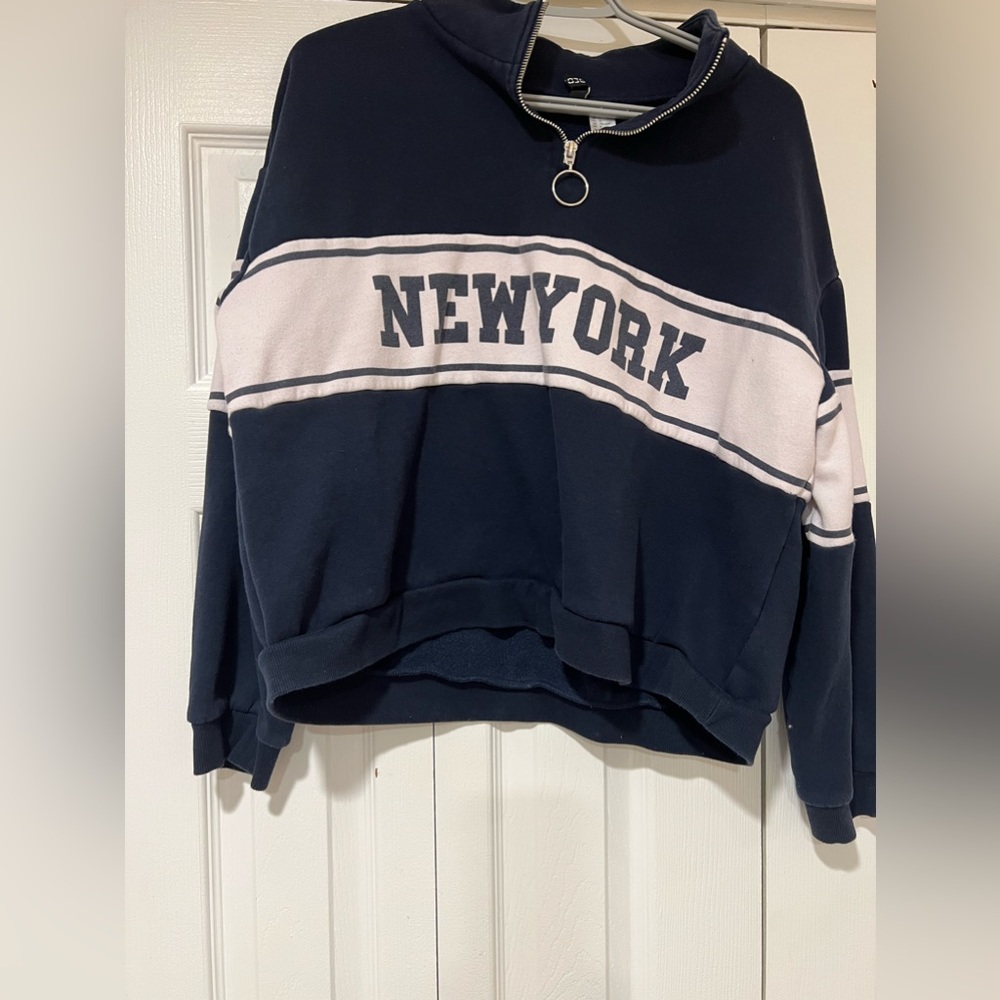 New York Logo Half Zip Up Top